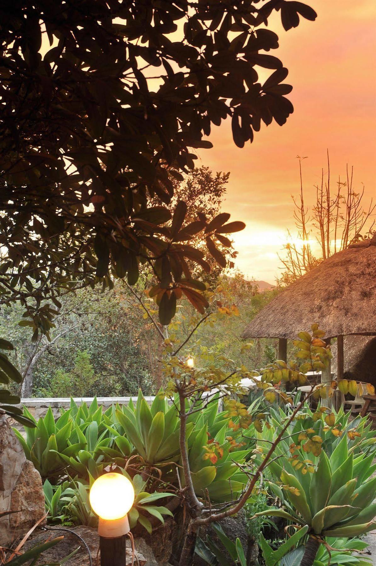 Sunset Manor Bed and Breakfast Mbombela Eksteriør billede